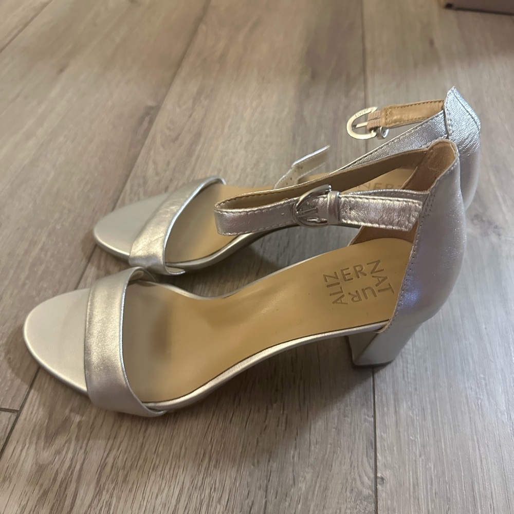 Naturalizer Women's Silver Heeled Sandals